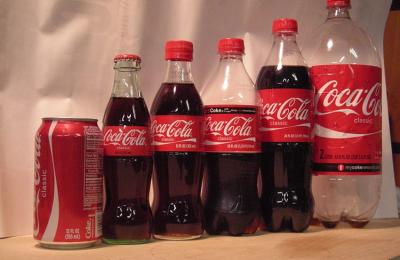 Q4 doanh thu Coke giảm 5%, công ty tái cấu trúc tiếp thị toàn cầu